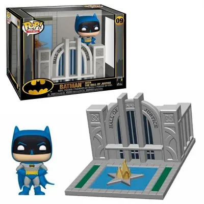 Funko Pop! Batman With the Hall of Justice – Pop Town