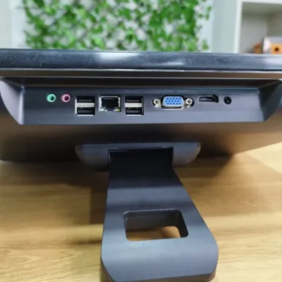 Computador All in One 15.6? Open Box C/ Teclado e Rato Wireless