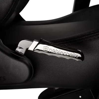 Cadeira noblechairs EPIC Black Edition